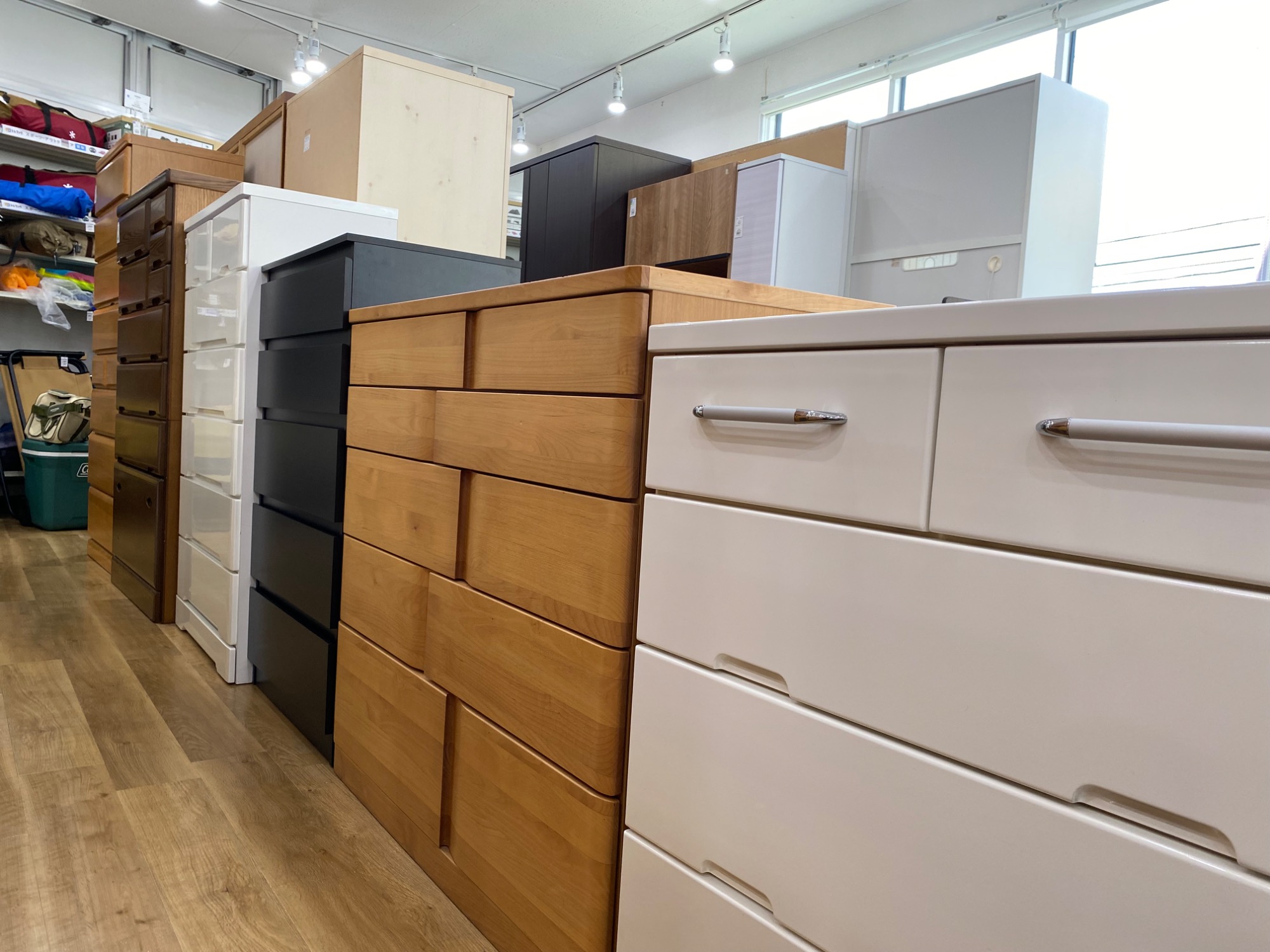 家具多数展開中】カリモクのラウンジチェアー入荷しました!|2025年12 家具多数展開中】カリモクのラウンジチェアー入荷しました!|2025年12