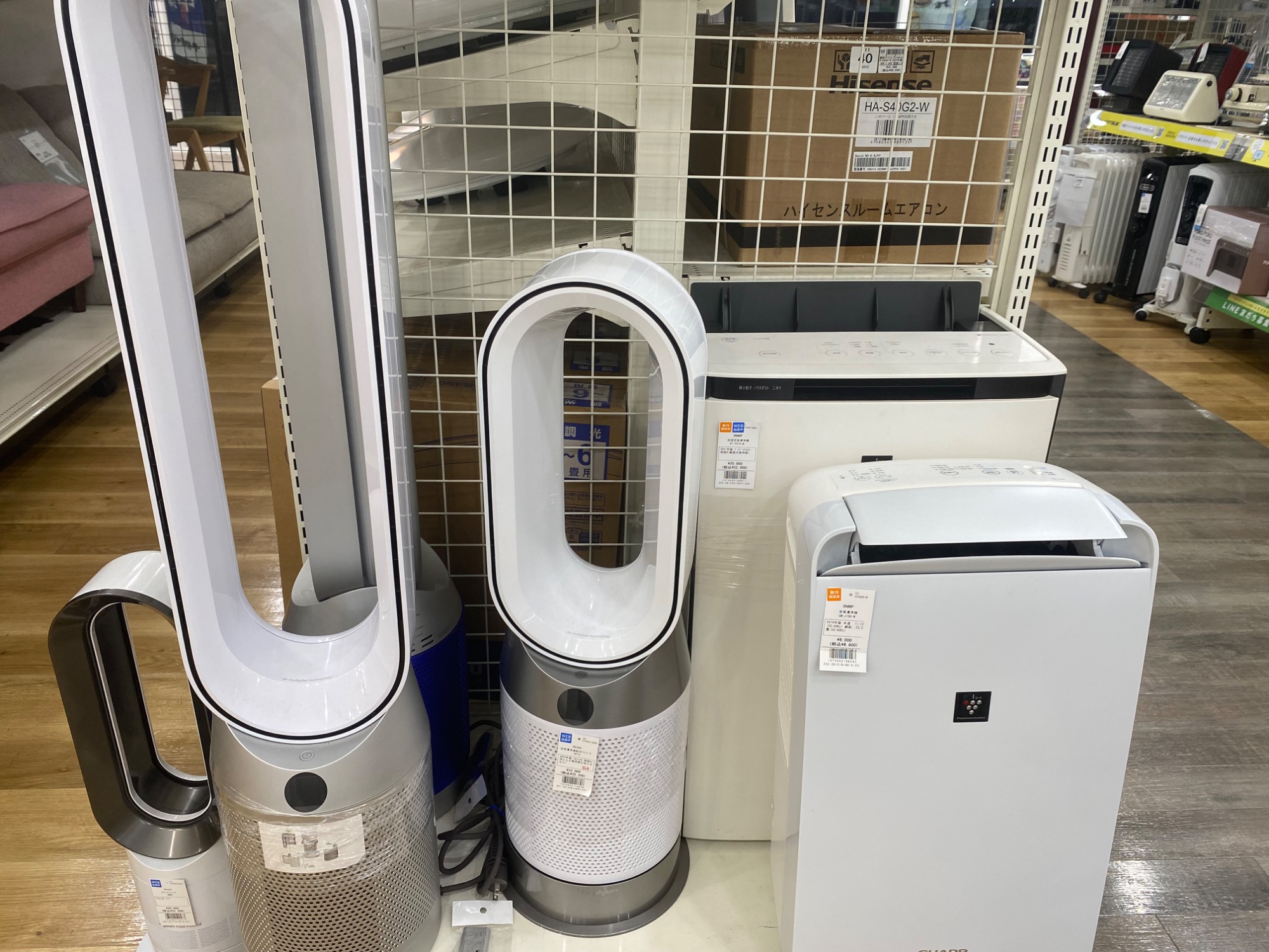 【トレファク高槻店】取りに来れる方限定！Hisenseの6畳用壁掛けエアコンです！！ エアコン大量展示中！！エアコン買うならトレファク！！｜2024年05月12