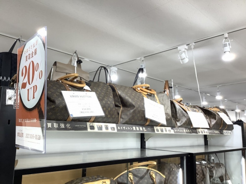 ルイヴィトンのLOUIS VUITTON