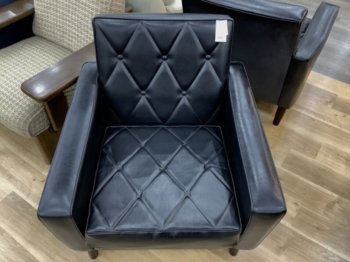 家具のソファー