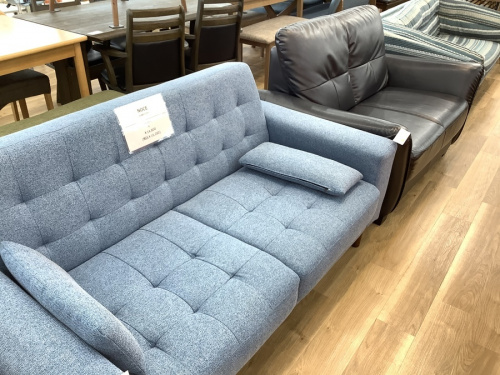 家具のソファー