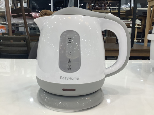 ホットプレートの電気ケトル