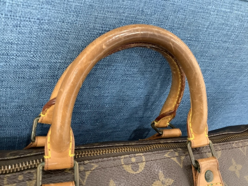 バッグのLOUIS VUITTON