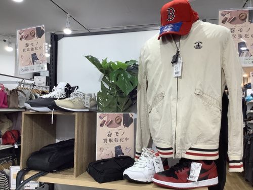 スニーカーの衣類買取