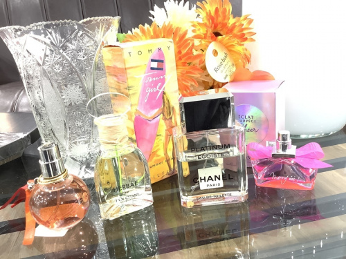リサイクルショップの香水　中古