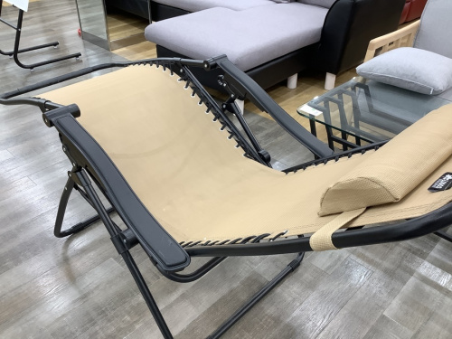 ロゴスのチェア