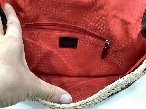 リサイクルショップのKATE　SPADE
