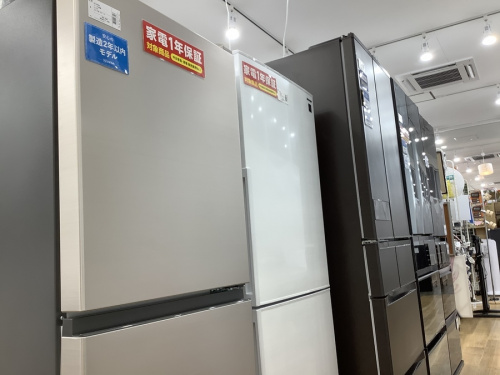 3どドア冷蔵庫の4ドア冷蔵庫