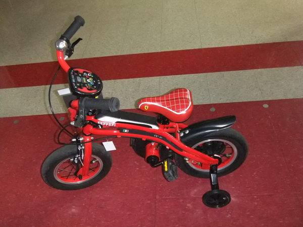 フェラーリ 自転車 子供