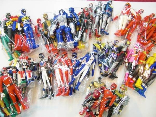 ヒーロー戦隊大集合！！】ソフビフィギュア大量買取入荷！【秦野店