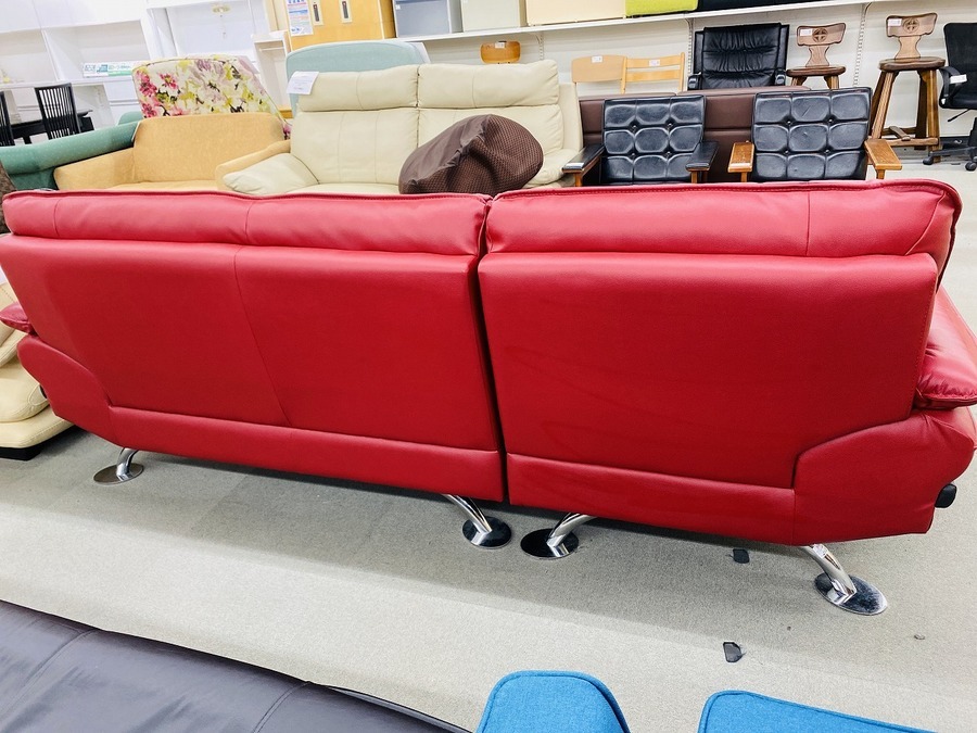 NITORI ニトリ ロゾ4 本革　カウチソファ　カウチ　レッド ソファー 新生活応援中!!【NITORI/ニトリ】の本革カウチソファ『ロゾ4』を