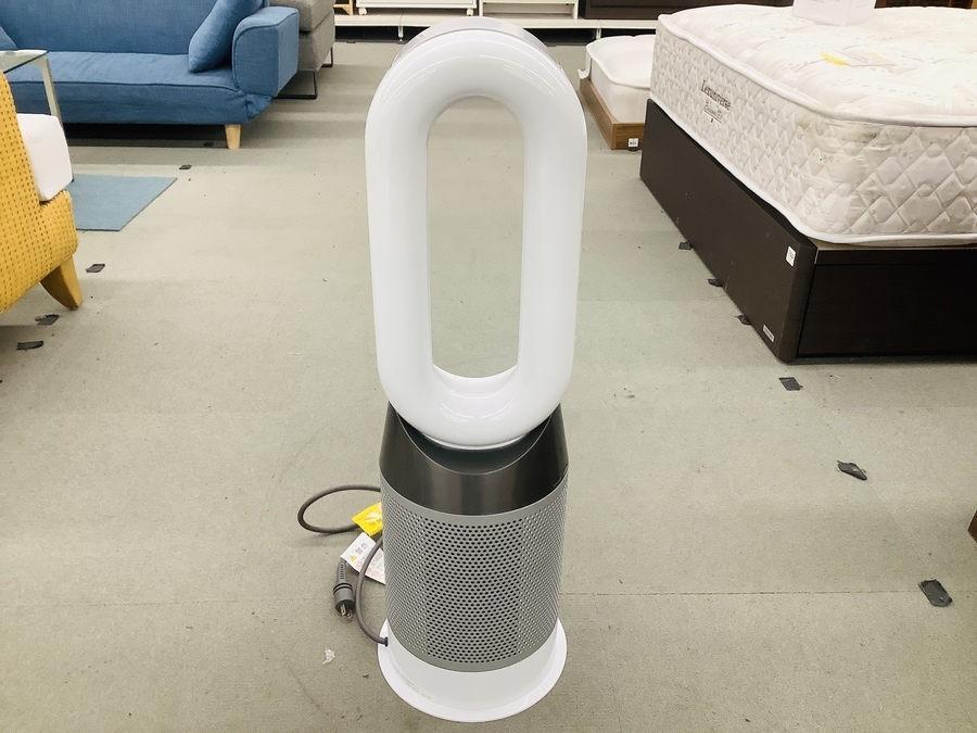 DYSON(ダイソン）空気清浄器付ファンヒーターホット&クールー