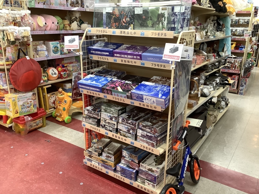 プラモデル多数入荷♪ プラモデルコーナー作成致しました！ホビー用品  