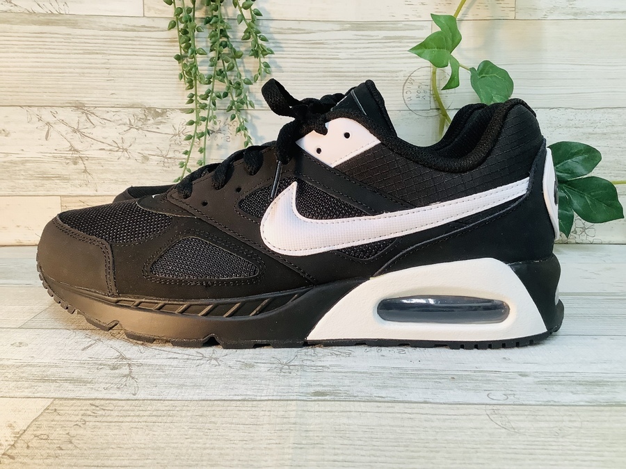 Nike Air Max Ivo 