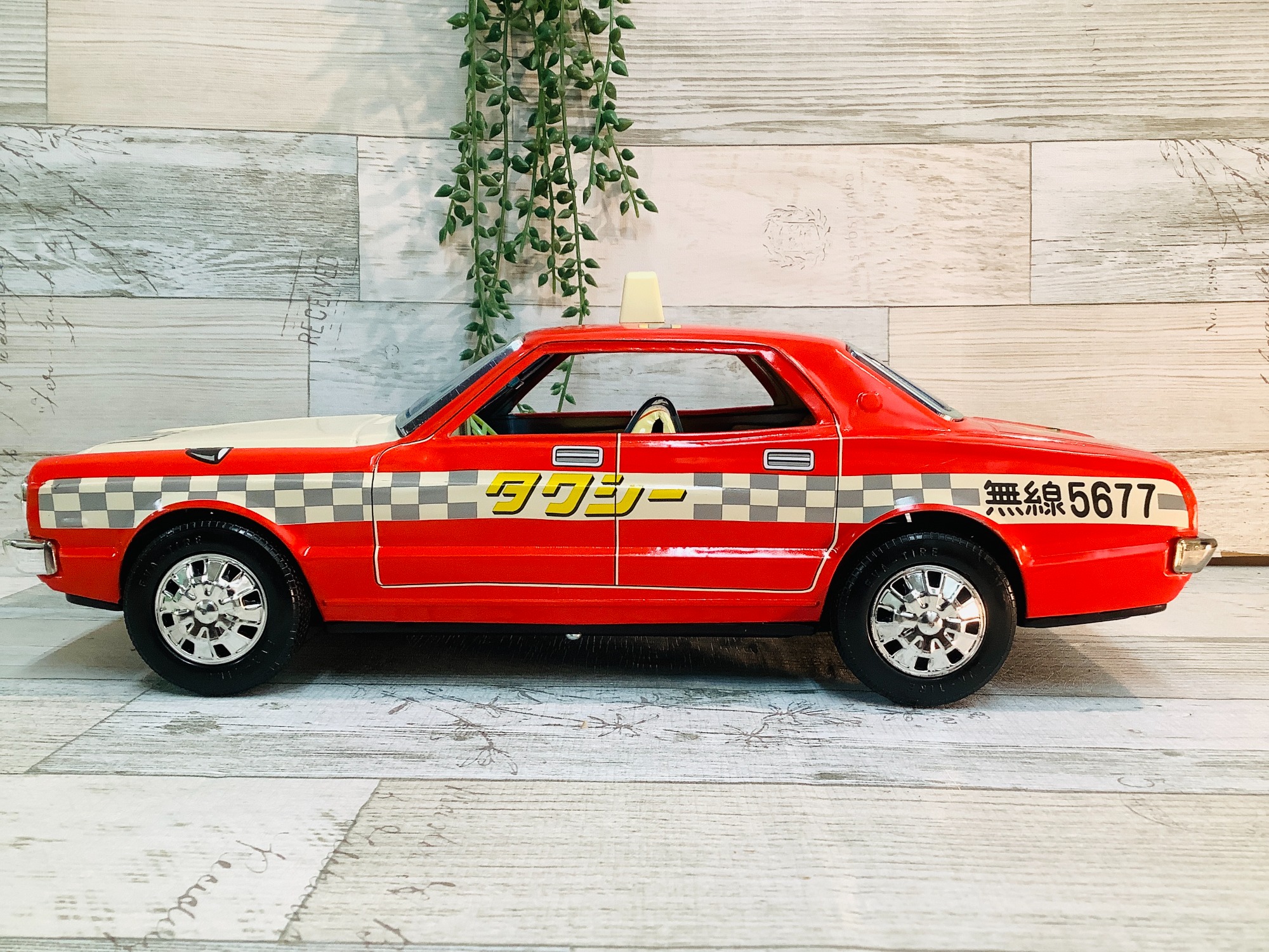 レトロホビー入荷 ブリキ製ミニカー 野村トーイ デラックスタクシー