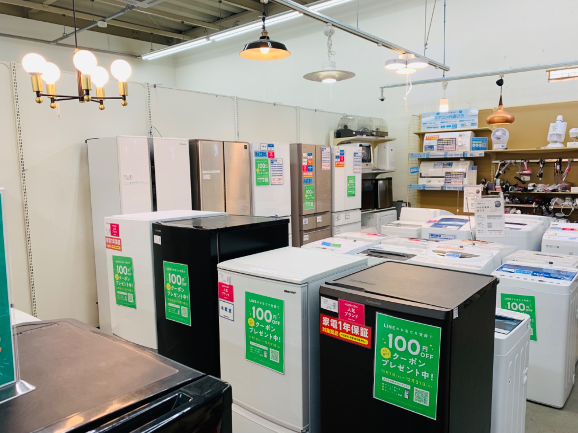 6ドア冷蔵庫 Panasonic(パナソニック）NR-FV45S2-W 2017年製入荷