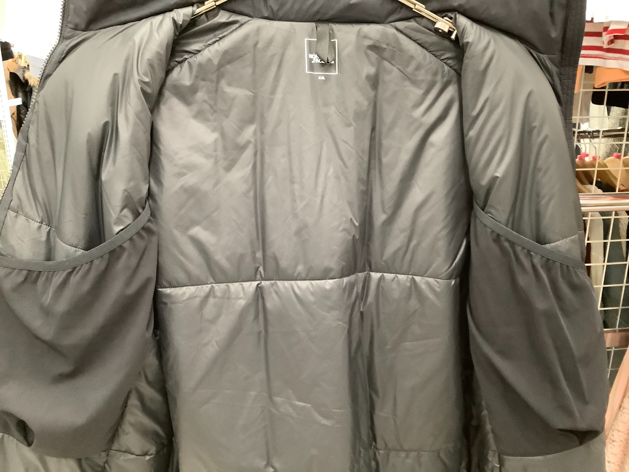 買取強化中！】THE NORTH FACE（ザノースフェイス）ジップインサニー 