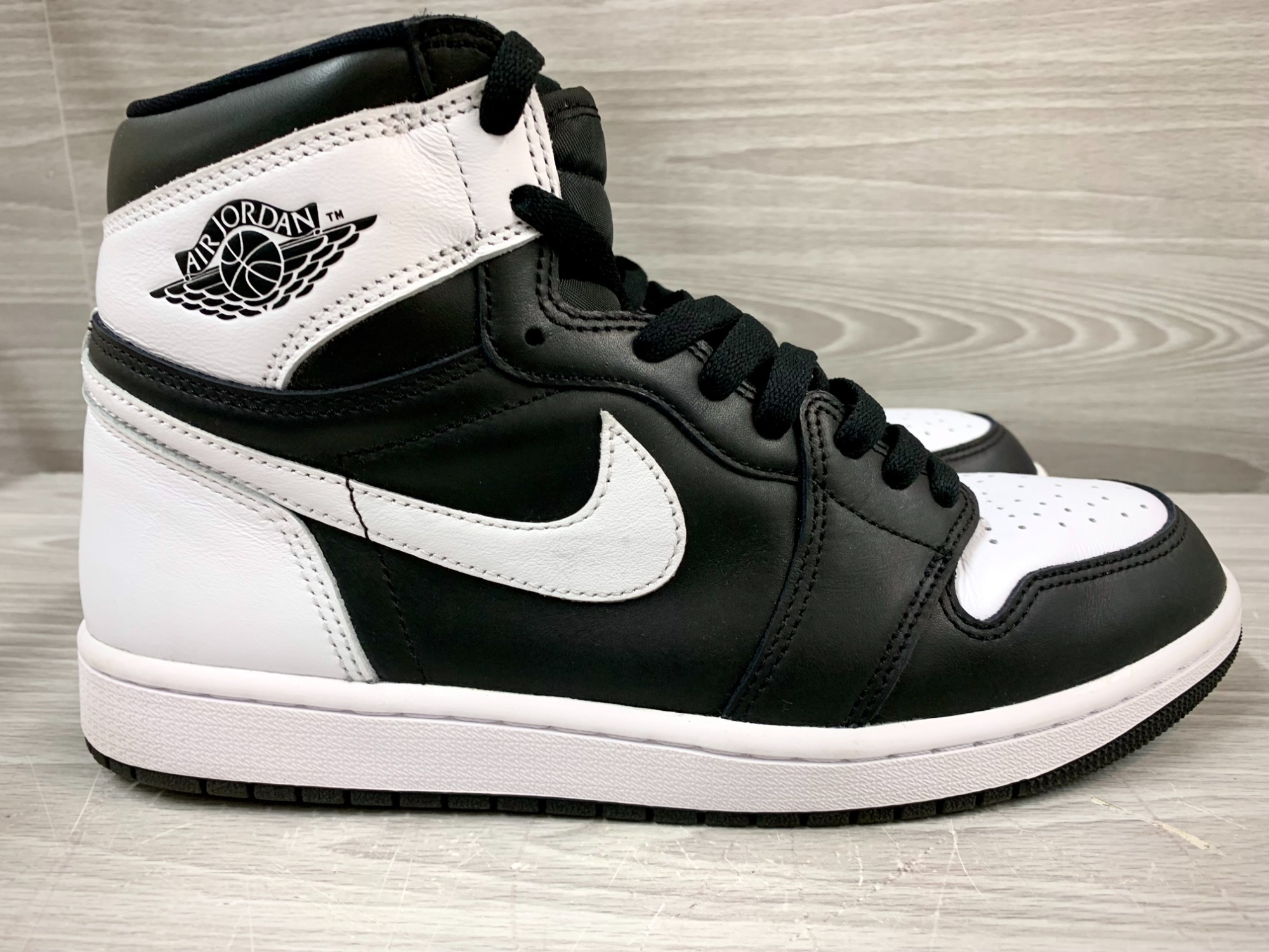 NIKE スニーカー ホワイト/ブラック　JA3 28cm スマホで購入』NIKE（ナイキ） スニーカー ホワイト×ブラック 28cm