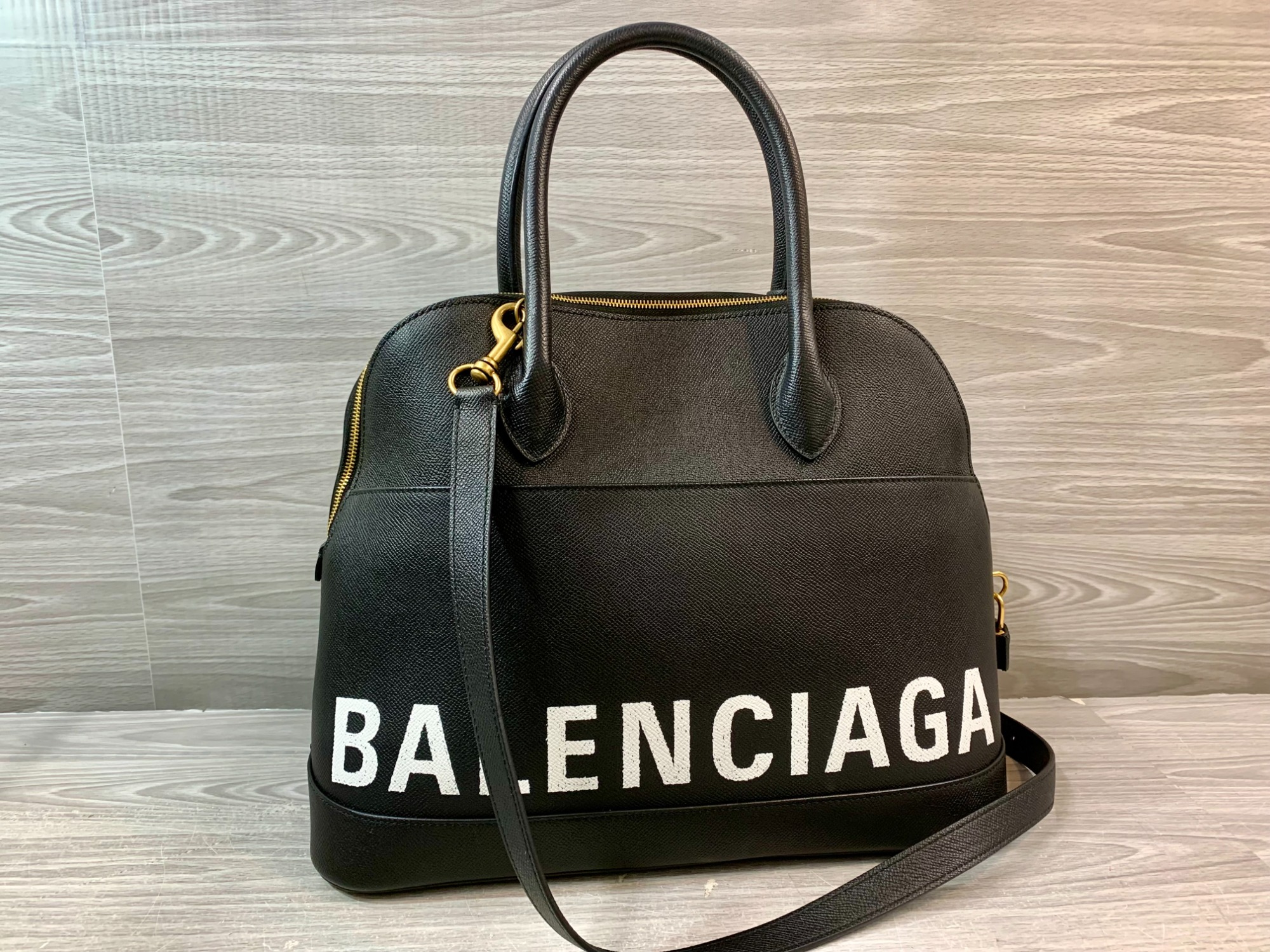 スマホで購入』 BALENCIAGA（バレンシアガ） ハンドバッグ