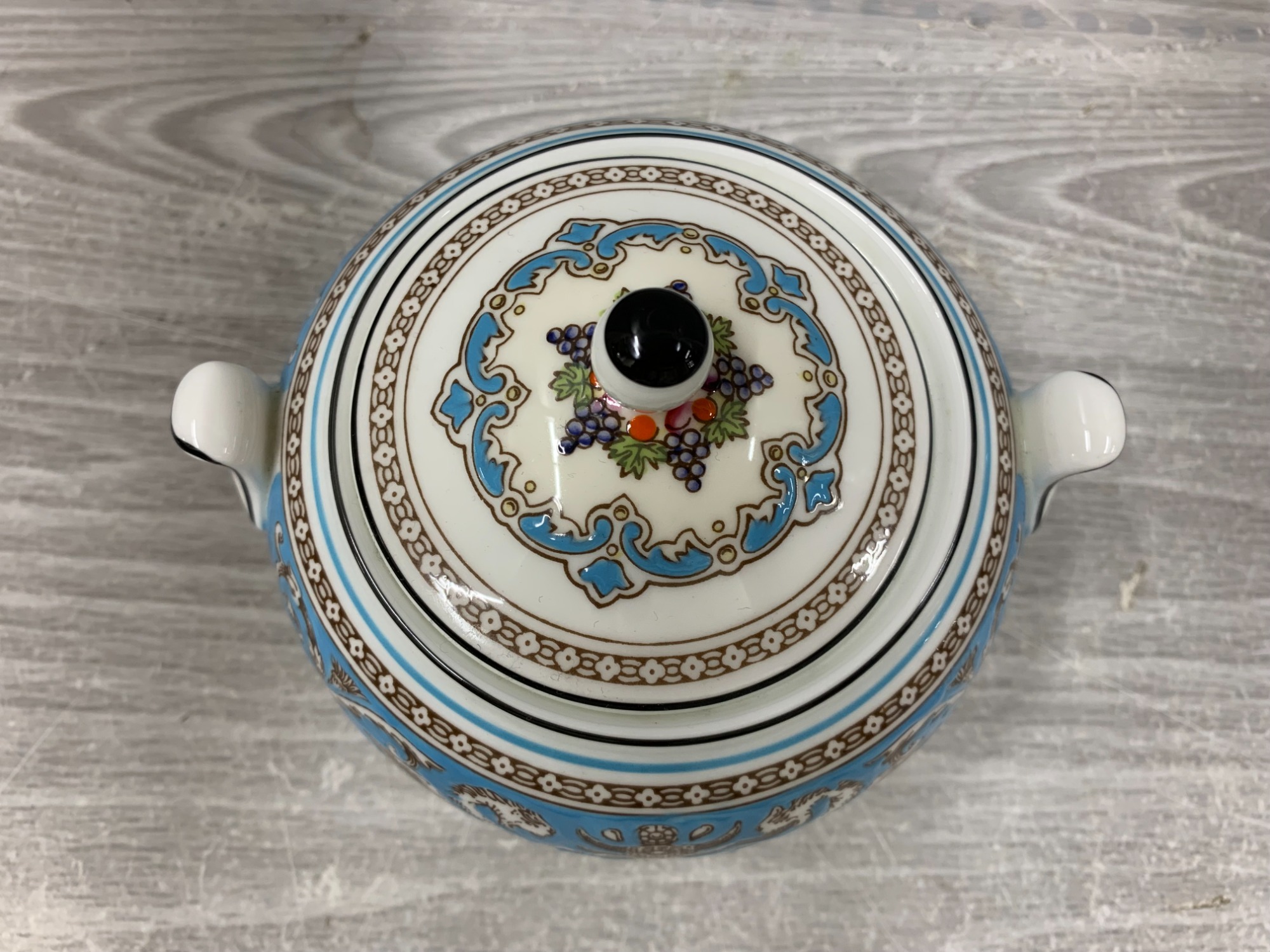 Wedgwood(ウェッジウッド)シュガーボックス フロレンティーン