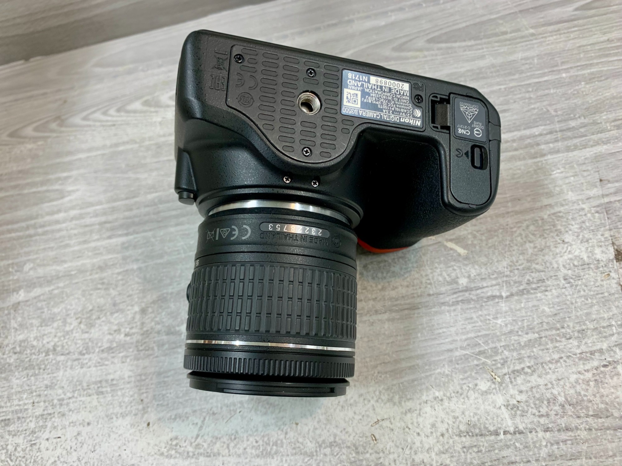 スマホで購入』Nikon (ニコン) デジタル一眼レフカメラ 18-55VR+ スマホで購入』Nikon (ニコン) デジタル一眼レフカメラ 18-55VR+