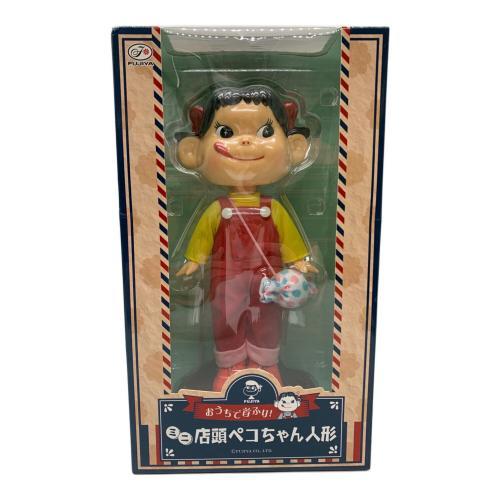 ペコちゃん　店頭服 不二家 店頭用ペコちゃんソフビ人形