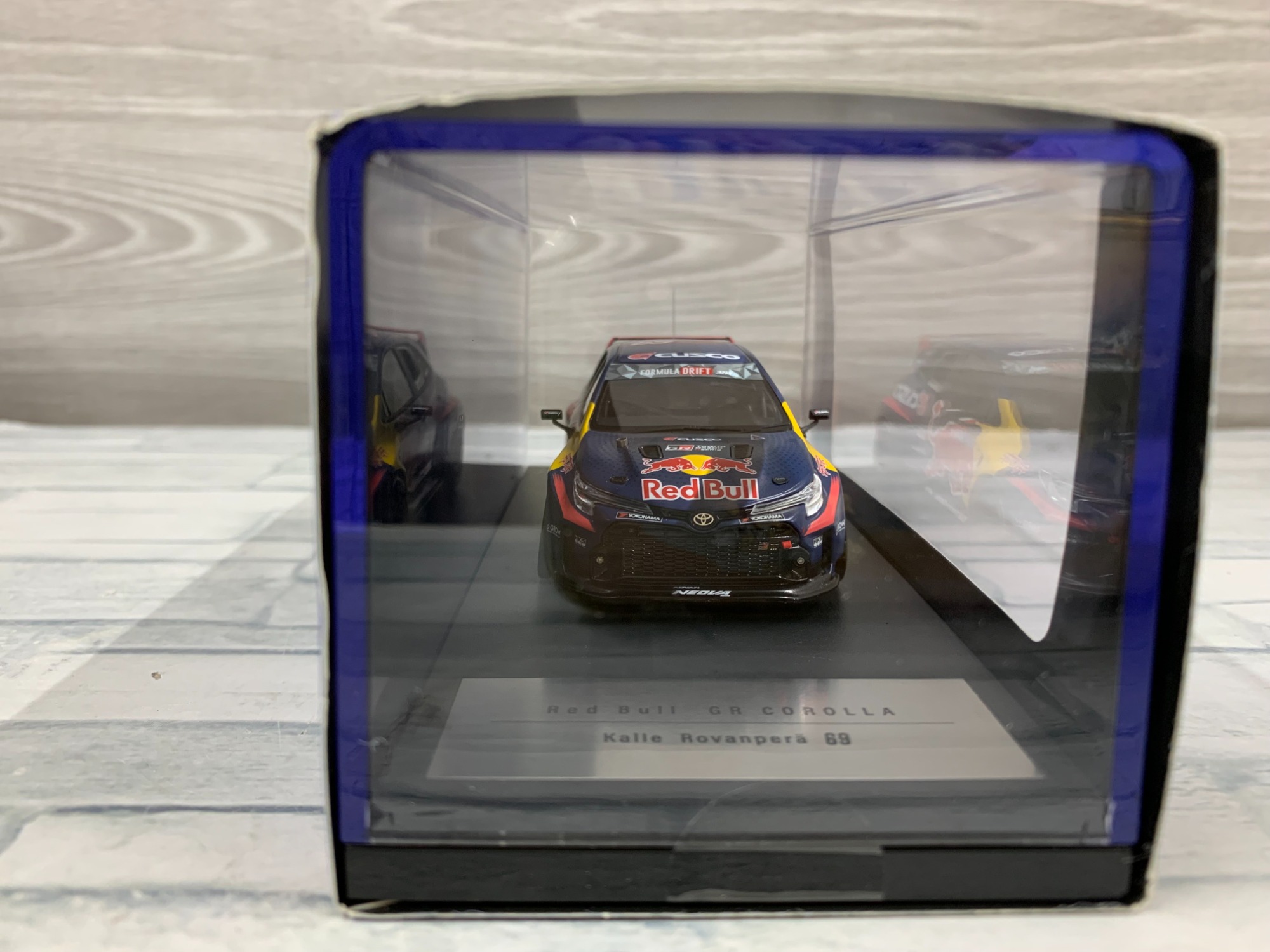 モデルカー1/43スケール TOYOTA GAZOO Racing Red Bull GR