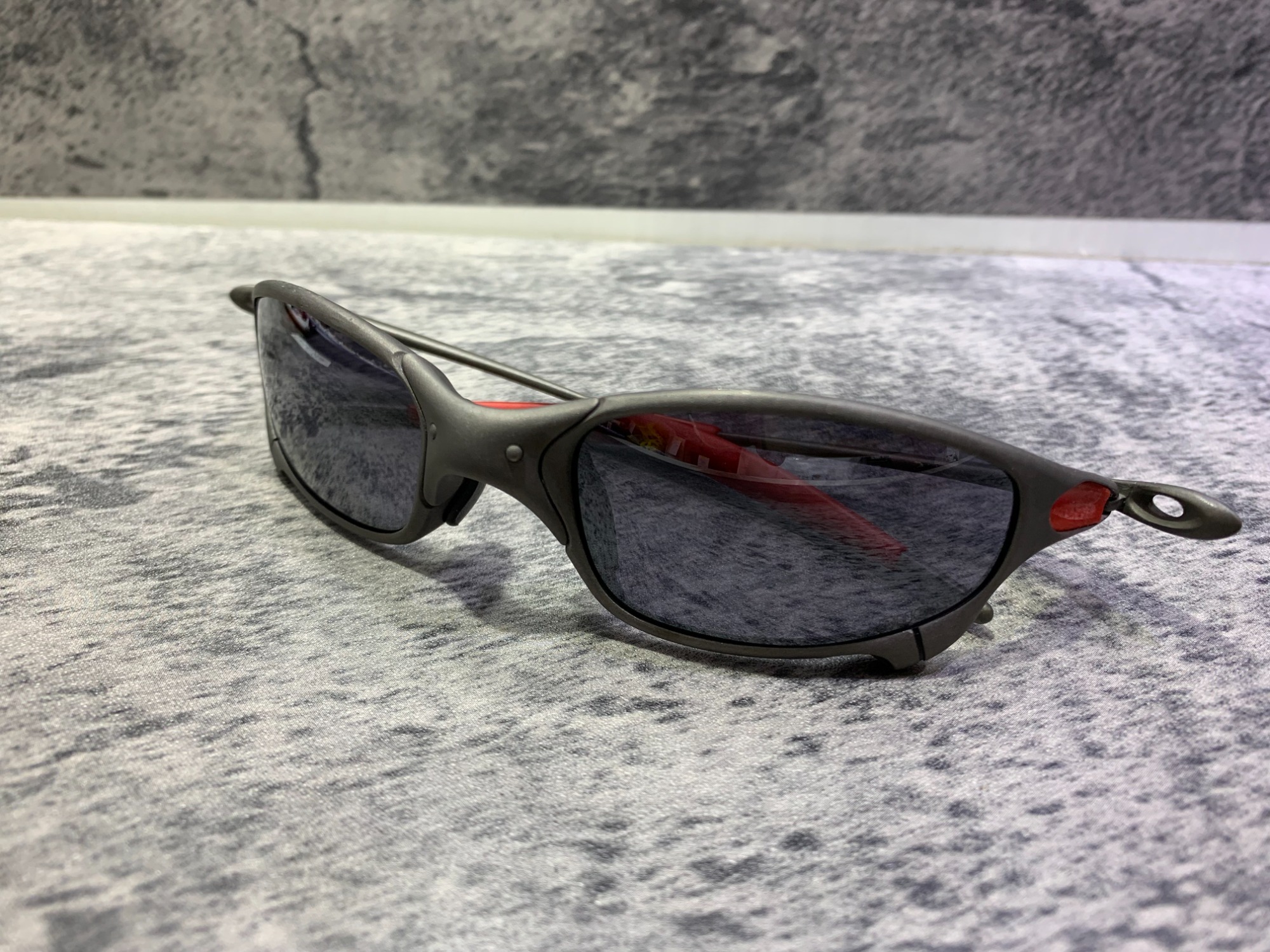 OAKLEY×DUCATI JULIET X-L サングラス ① Oakley Juliet Ducati spec Box with all accessories