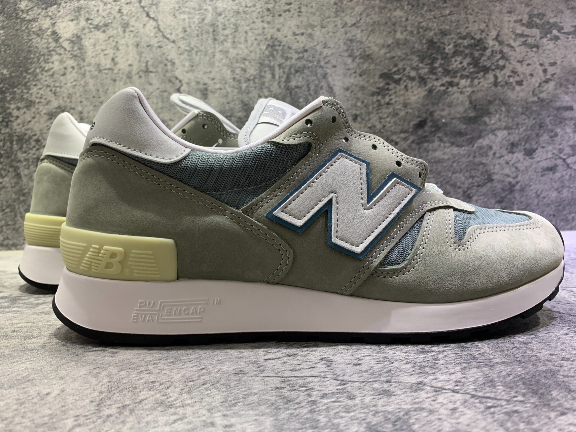 NEW BALANCE(ニューバランス) スニーカー U1300JP買取入荷いたしました