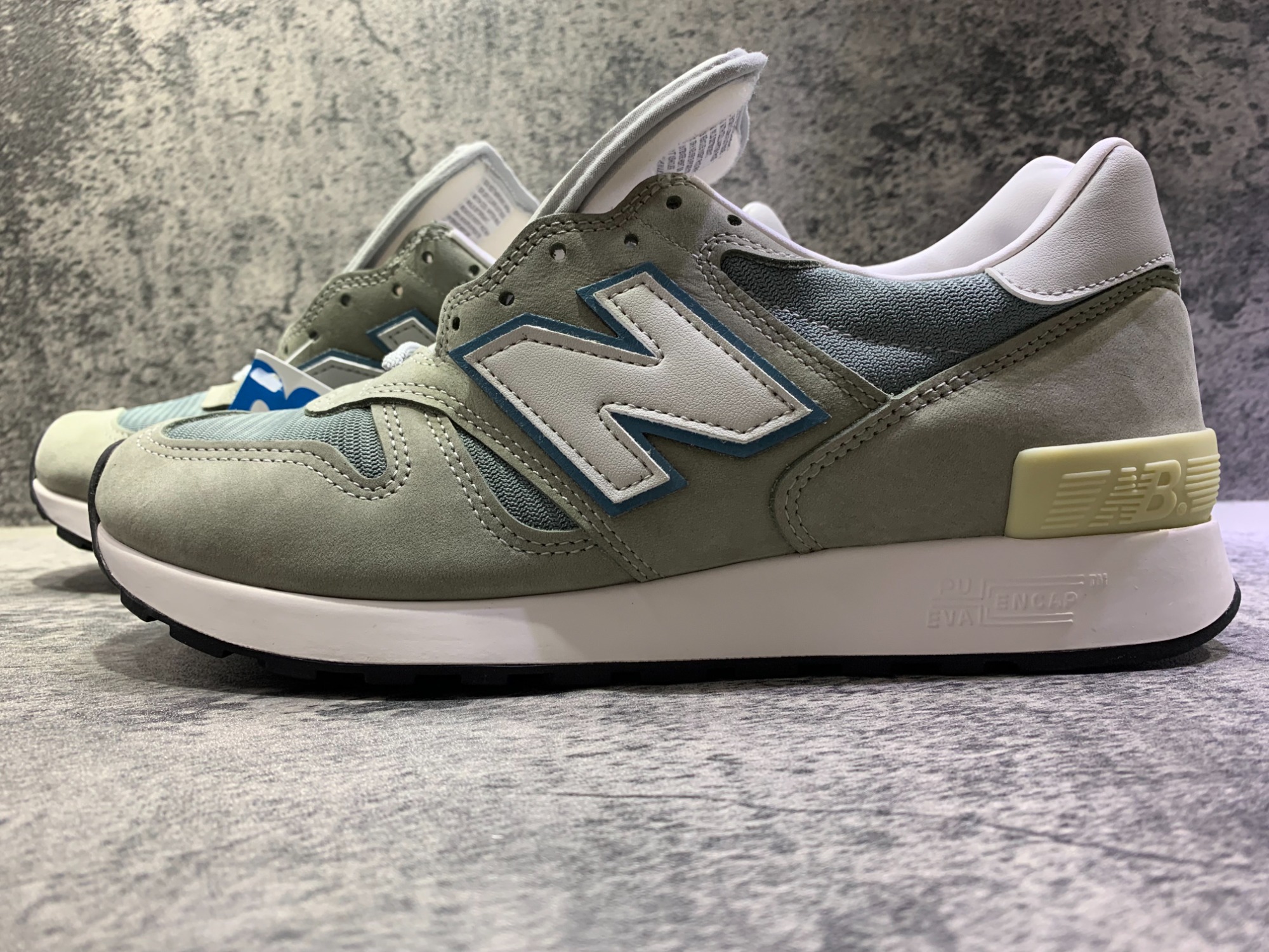 NEW BALANCE(ニューバランス) スニーカー U1300JP買取入荷いたしました