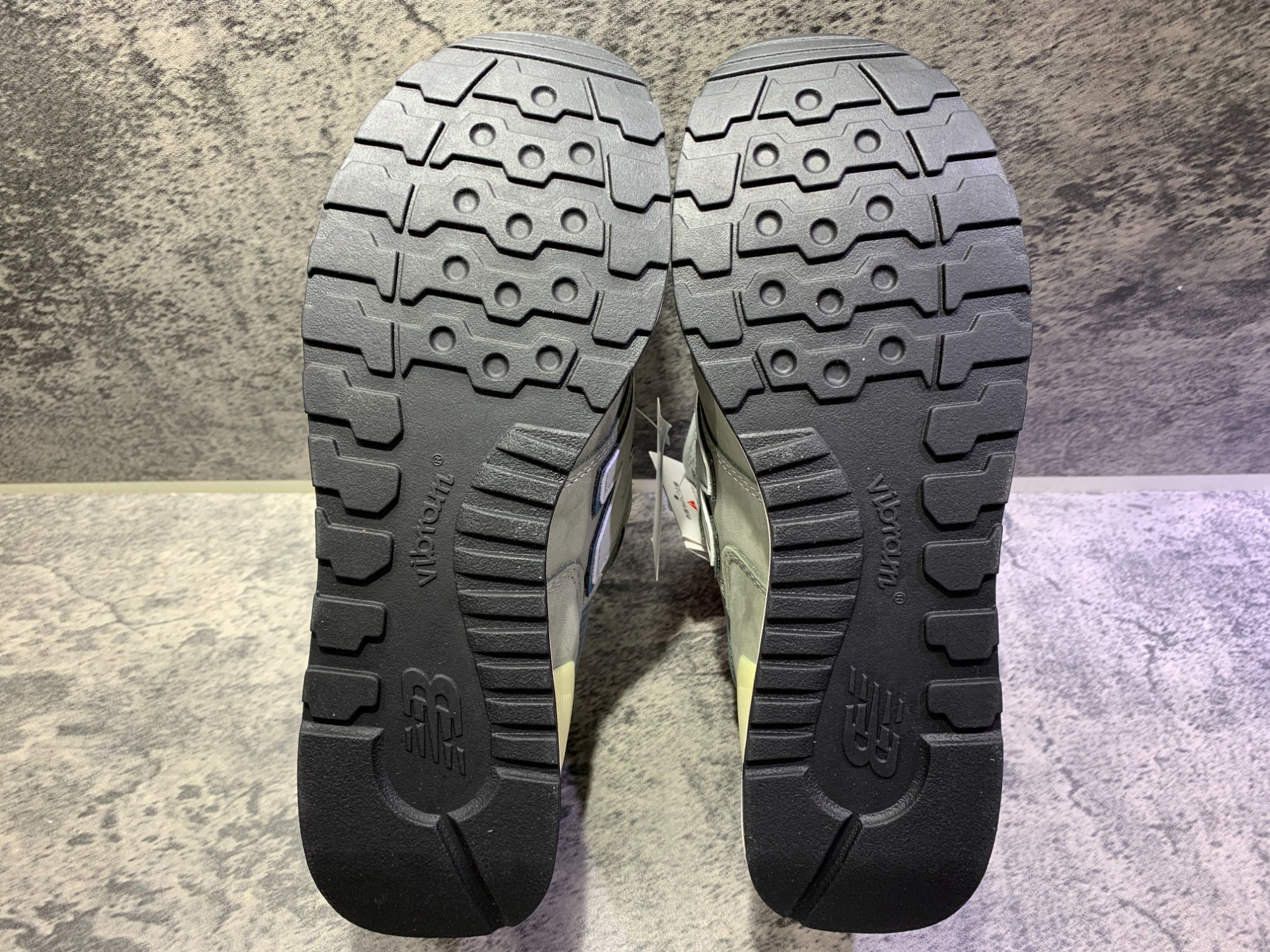 NEW BALANCE(ニューバランス) スニーカー U1300JP買取入荷いたしました