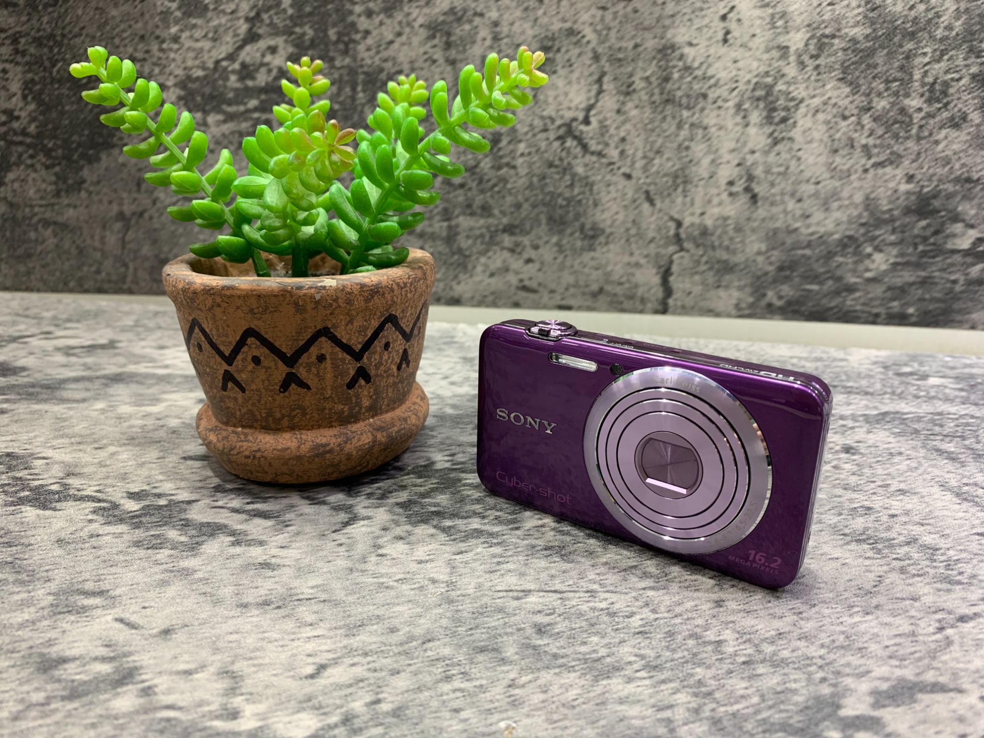 SONY(ソニー)コンパクトデジタルカメラ Cyber-Shot DSC-WX30 買取入荷