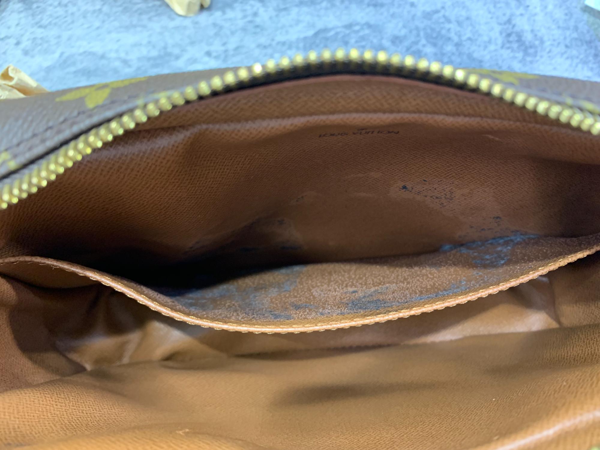 Louis Vuitton(ルイ・ヴィトン)クラッチバッグ コンピエーニュ23 買取