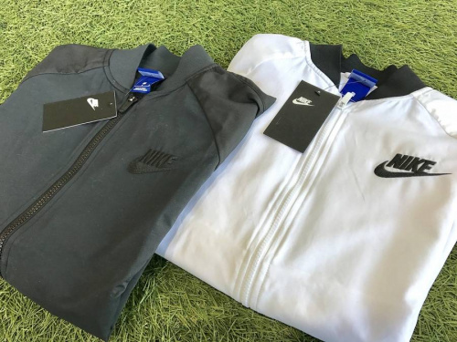 メンズファッションのＮＩＫＥ