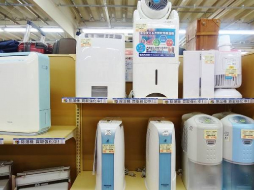 壁掛けエアコンのルームエアコン
