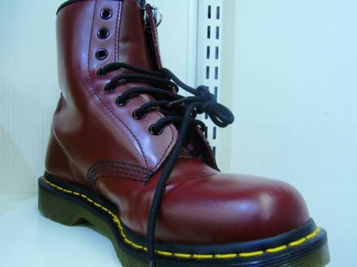 秦野　東海大学前　渋沢　伊勢原のRED WING(レッドウィング)