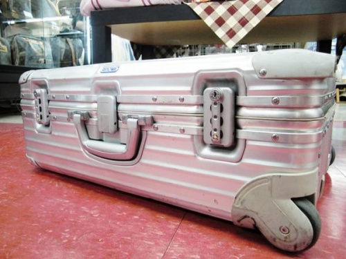 ブランド・ラグジュアリーのRIMOWA(リモワ)