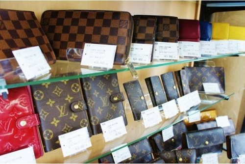 LOUIS VUITTON(ルイヴィトン)のバッグ