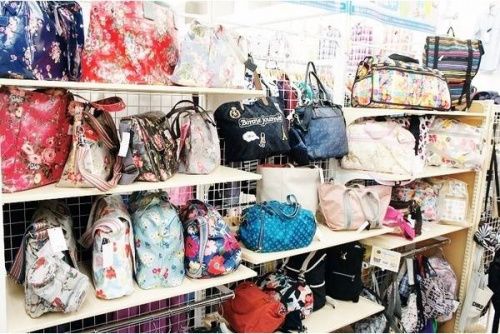 メンズシューズのトレファク秦野