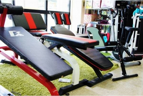 スポーツ用品の中古　ベンチプレス