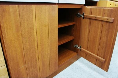 平塚　厚木　小田原　中古家具の秦野　中古家具