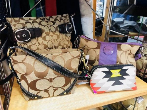ブランド・ラグジュアリーのCOACH(コーチ)