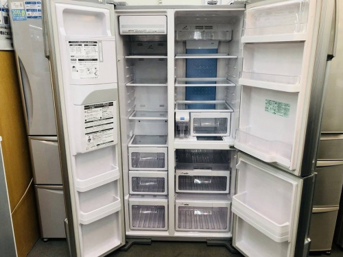 冷蔵庫の3ﾄﾞｱ冷蔵庫
