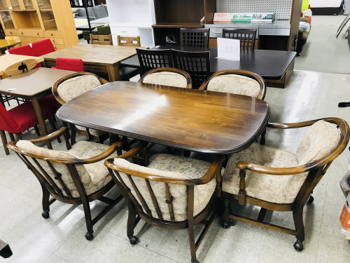 家具のダイニング7点セット