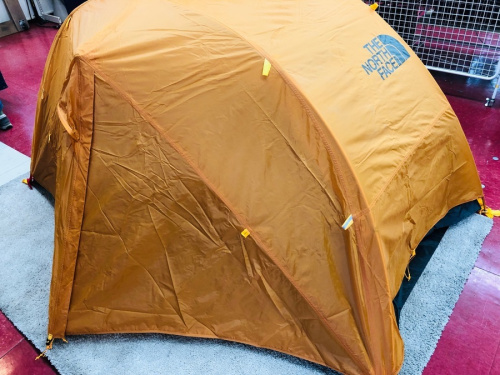 秦野　アウトドアのノースフェイス