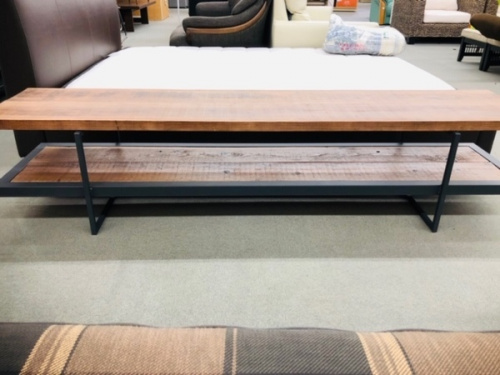 イカピーの平塚　厚木　小田原　中古家具