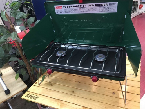 アウトドアのガスコンロ