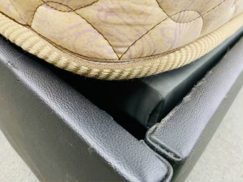 ベッドのシングルベッド