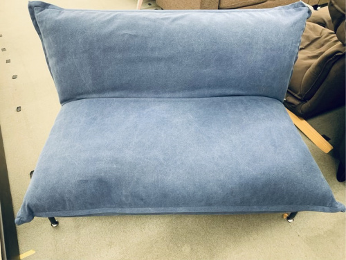 ソファーのマンジーソファ