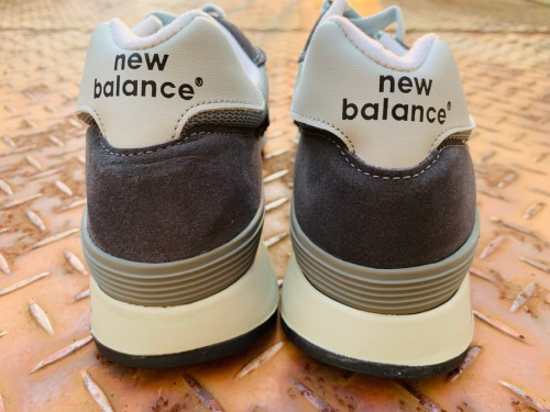 NEW BALANCEのニューバランス